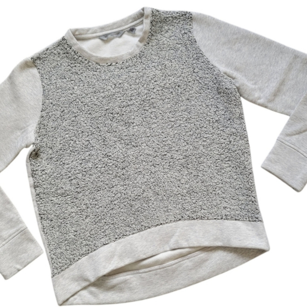 ❤️B2G1 NWOT Athleta Heather Gray Mixed Media Pacific Sweatshirt XS